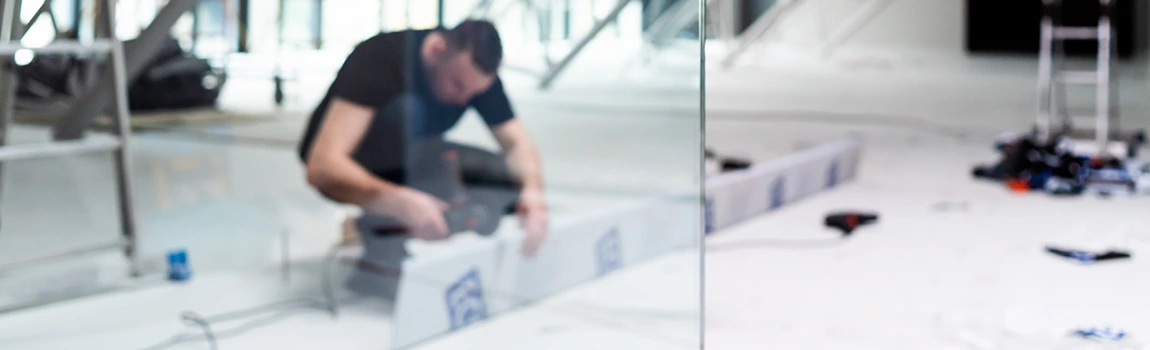 Emergency Commercial Glass Repair in Buenaventura Lakes, FL